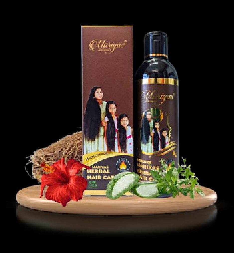Mariyas Naturals family with long hair