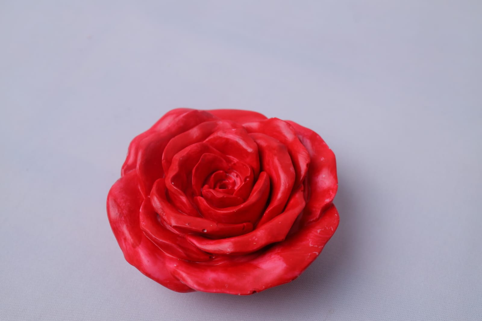 Blue shell candle