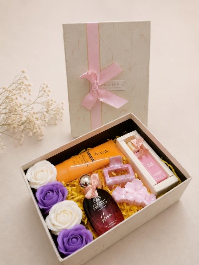 Knot & Paper — Onam collection product photo