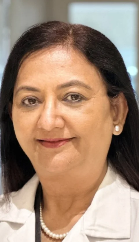 Dr. Rachita Dhurat, one of the top women skin experts in India